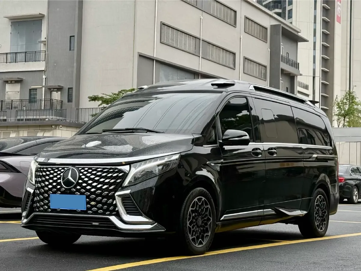 2021 Mercedes-Benz V Class 2.0T 211HP L4 9AT,autocango,china used car exporter,china ev exporter,chinese used car exporter,chinese used ev exporter