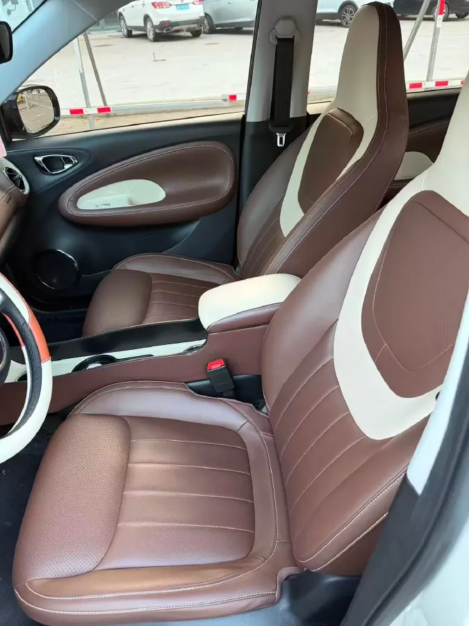 2023 WuLing BinGuo BEV 31.9KWH,autocango,china used car exporter,china ev exporter,chinese used car exporter,chinese used ev exporter