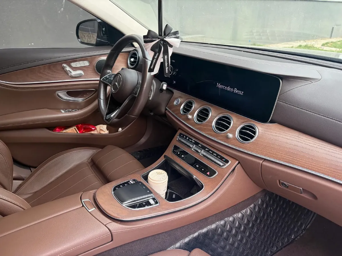 2022 Mercedes-Benz E Class 2.0T 258HP L4 9AT,autocango,china used car exporter,china ev exporter,chinese used car exporter,chinese used ev exporter