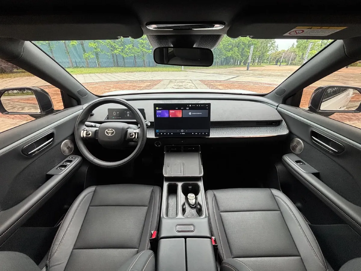 2025 Toyota BZ3X BEV 58.37KWH,autocango,china used car exporter,china ev exporter,chinese used car exporter,chinese used ev exporter