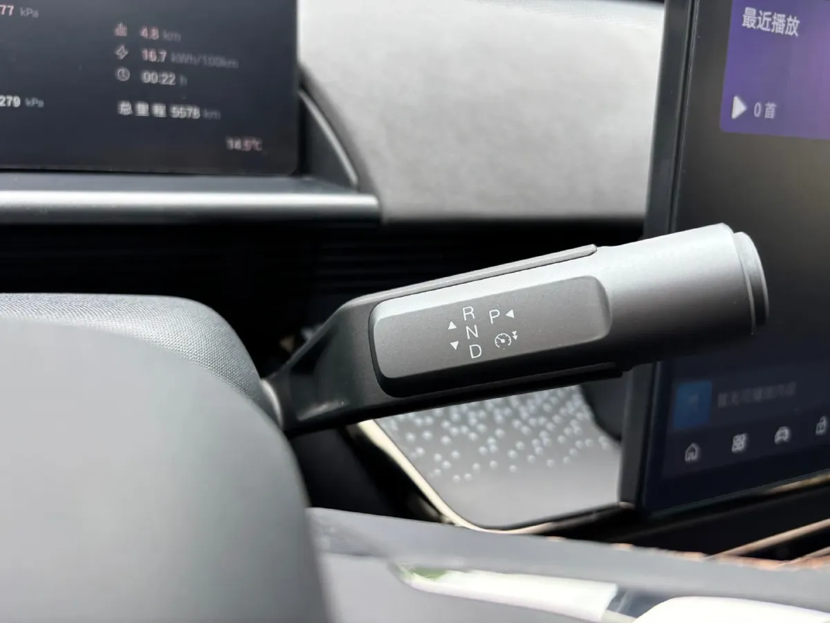 2025 Toyota BZ3X BEV 58.37KWH,autocango,china used car exporter,china ev exporter,chinese used car exporter,chinese used ev exporter