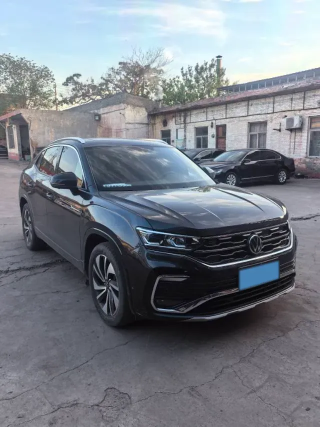 2020 Volkswagen Tayron X 2.0T 186HP L4 7DCT,autocango,china used car exporter,china ev exporter,chinese used car exporter,chinese used ev exporter