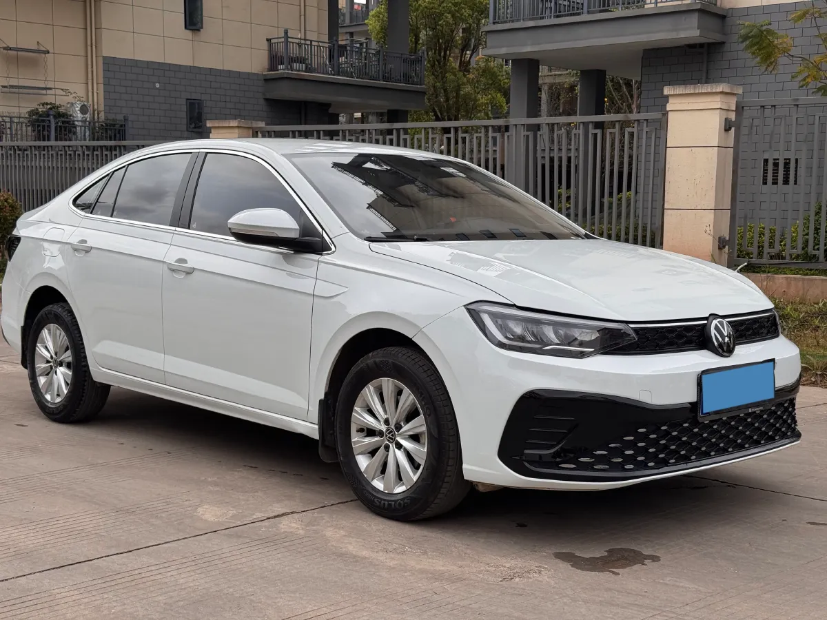 2023 Volkswagen Lavida 1.5L 110HP L4 6AT,autocango,china used car exporter,china ev exporter,chinese used car exporter,chinese used ev exporter
