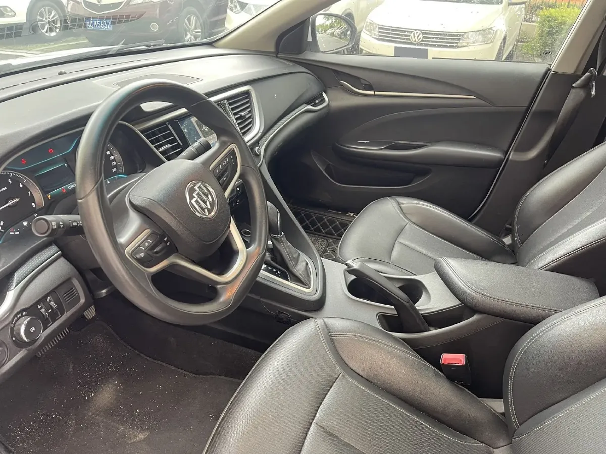 2020 DongFeng Forthing T5 1.5T 156HP L4 6AT,autocango,china used car exporter,china ev exporter,chinese used car exporter,chinese used ev exporter