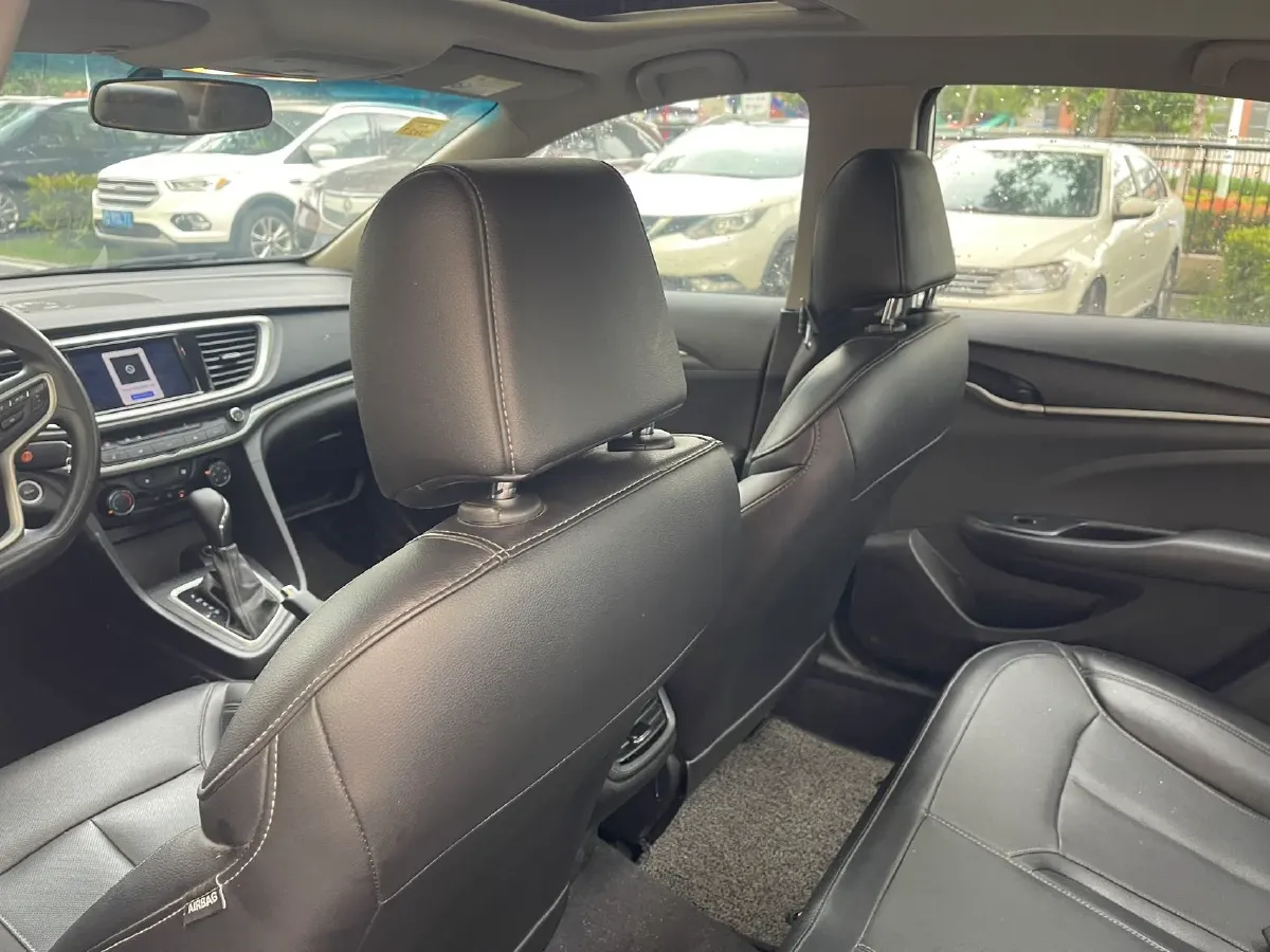 2020 DongFeng Forthing T5 1.5T 156HP L4 6AT,autocango,china used car exporter,china ev exporter,chinese used car exporter,chinese used ev exporter