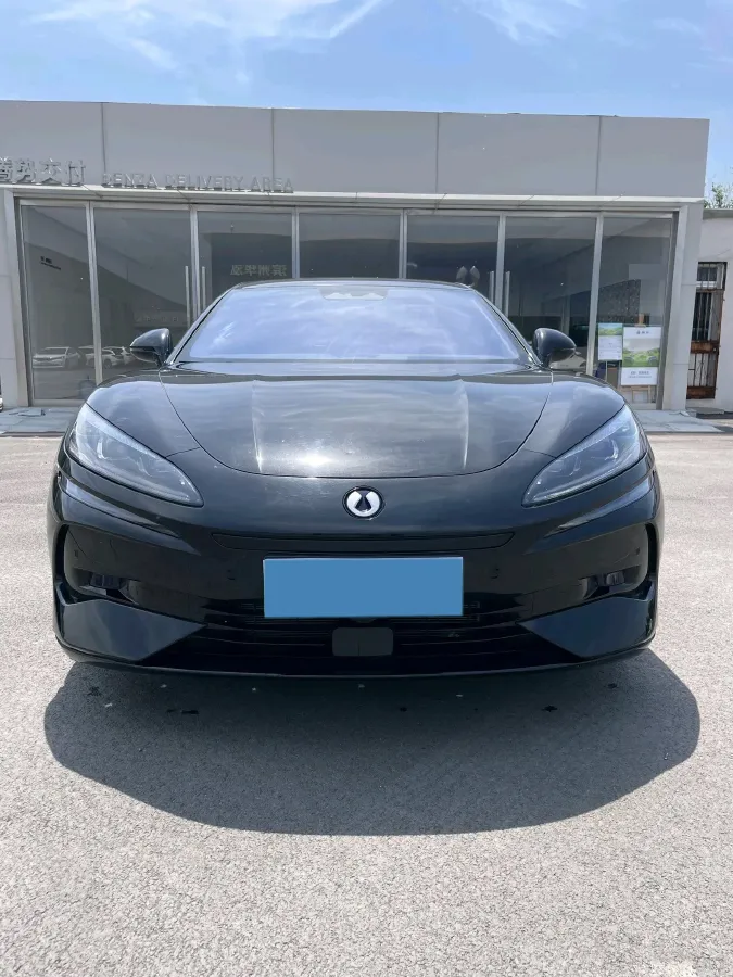 2024 Denza DenzaZ9GT 2.0T 207HP L4 E-CVT PHEV 38.5KWH,autocango,china used car exporter,china ev exporter,chinese used car exporter,chinese used ev exporter