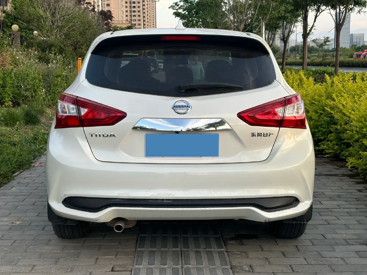 2021 Nissan Tiida 1.6L 122HP L4 CVT,autocango,china used car exporter,china ev exporter,chinese used car exporter,chinese used ev exporter
