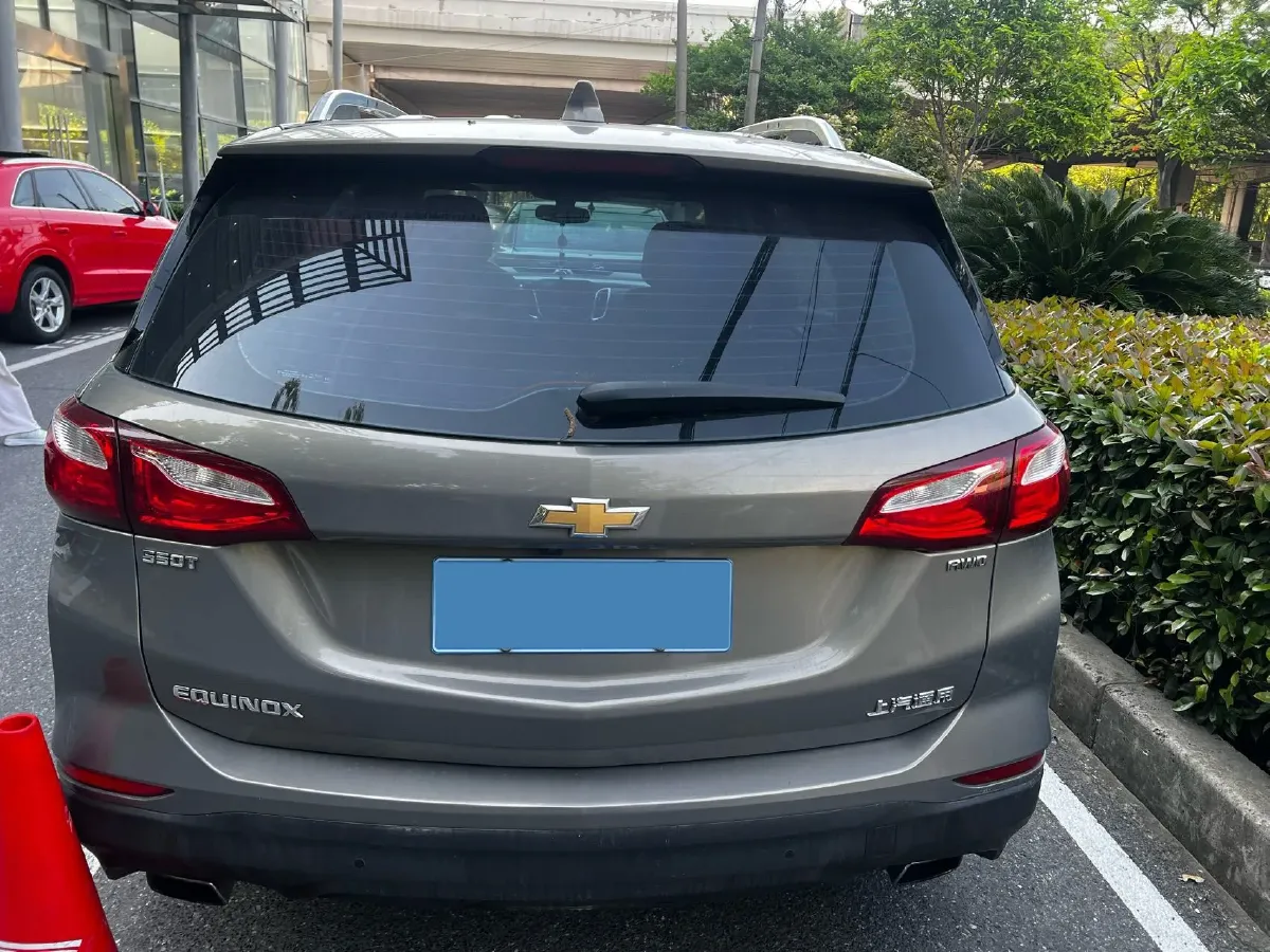 2018 Chevrolet Equinox 2.0T 260HP L4 9AT,autocango,china used car exporter,china ev exporter,chinese used car exporter,chinese used ev exporter