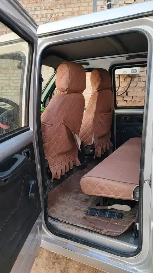 2015 WuLing RongGuang V 1.5L 112HP L4 5MT,autocango,china used car exporter,china ev exporter,chinese used car exporter,chinese used ev exporter