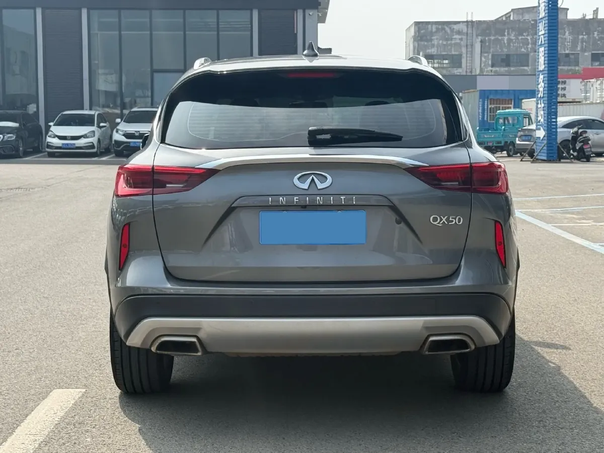2020 Infiniti QX50 2.0T 245HP L4 CVT,autocango,china used car exporter,china ev exporter,chinese used car exporter,chinese used ev exporter