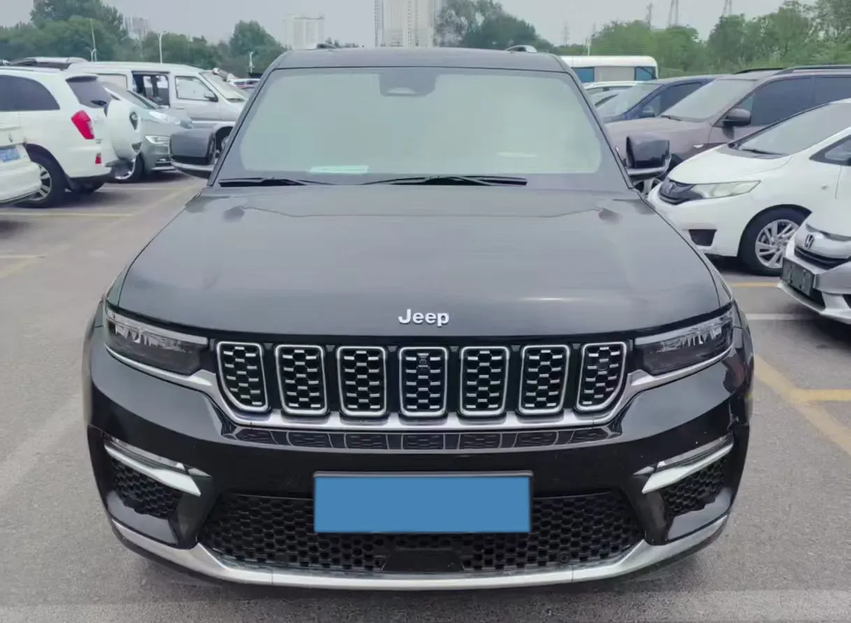 2023 Jeep Grand Cherokee 4XE 2.0T 272HP L4 8AT PHEV 17.107KWH,autocango,china used car exporter,china ev exporter,chinese used car exporter,chinese used ev exporter