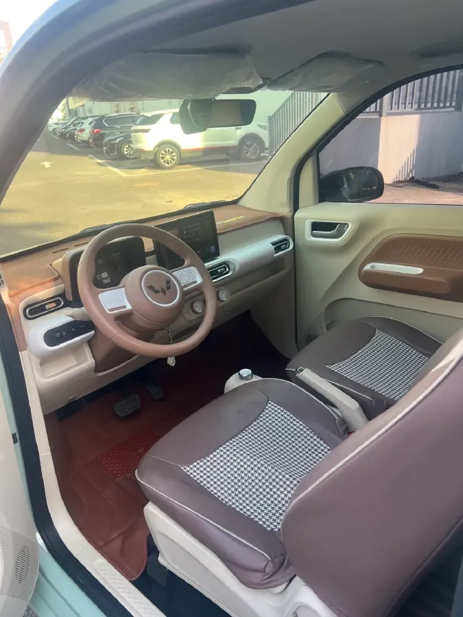 2024 WuLing HongGuang MINI EV BEV 17.3KWH,autocango,china used car exporter,china ev exporter,chinese used car exporter,chinese used ev exporter