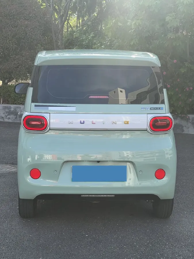 2024 WuLing HongGuang MINI EV BEV 17.3KWH,autocango,china used car exporter,china ev exporter,chinese used car exporter,chinese used ev exporter