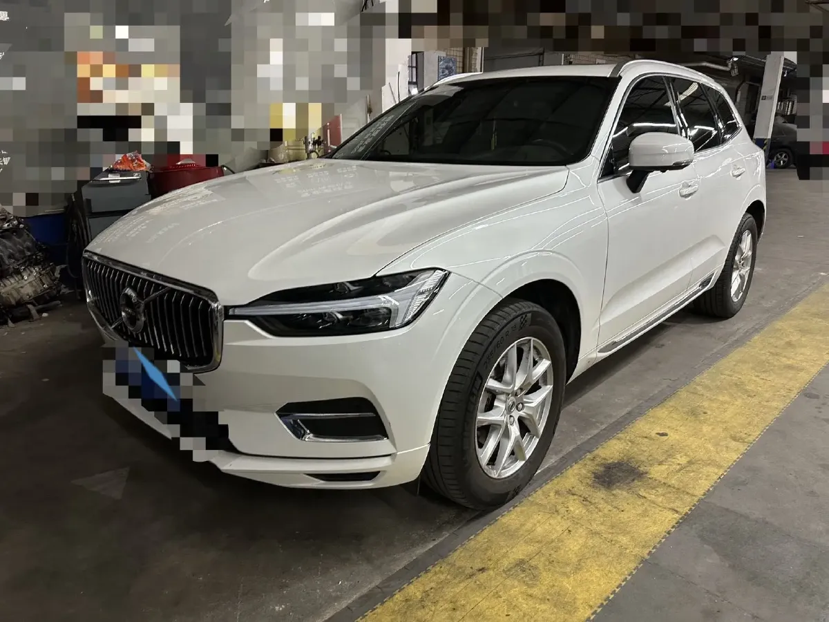 2021 Volvo XC60 2.0T 250HP L4 8AT,autocango,china used car exporter,china ev exporter,chinese used car exporter,chinese used ev exporter