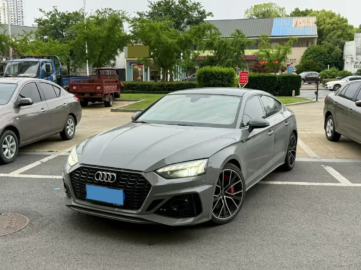 2022 Audi A5 2.0T 252HP L4 7DCT,autocango,china used car exporter,china ev exporter,chinese used car exporter,chinese used ev exporter