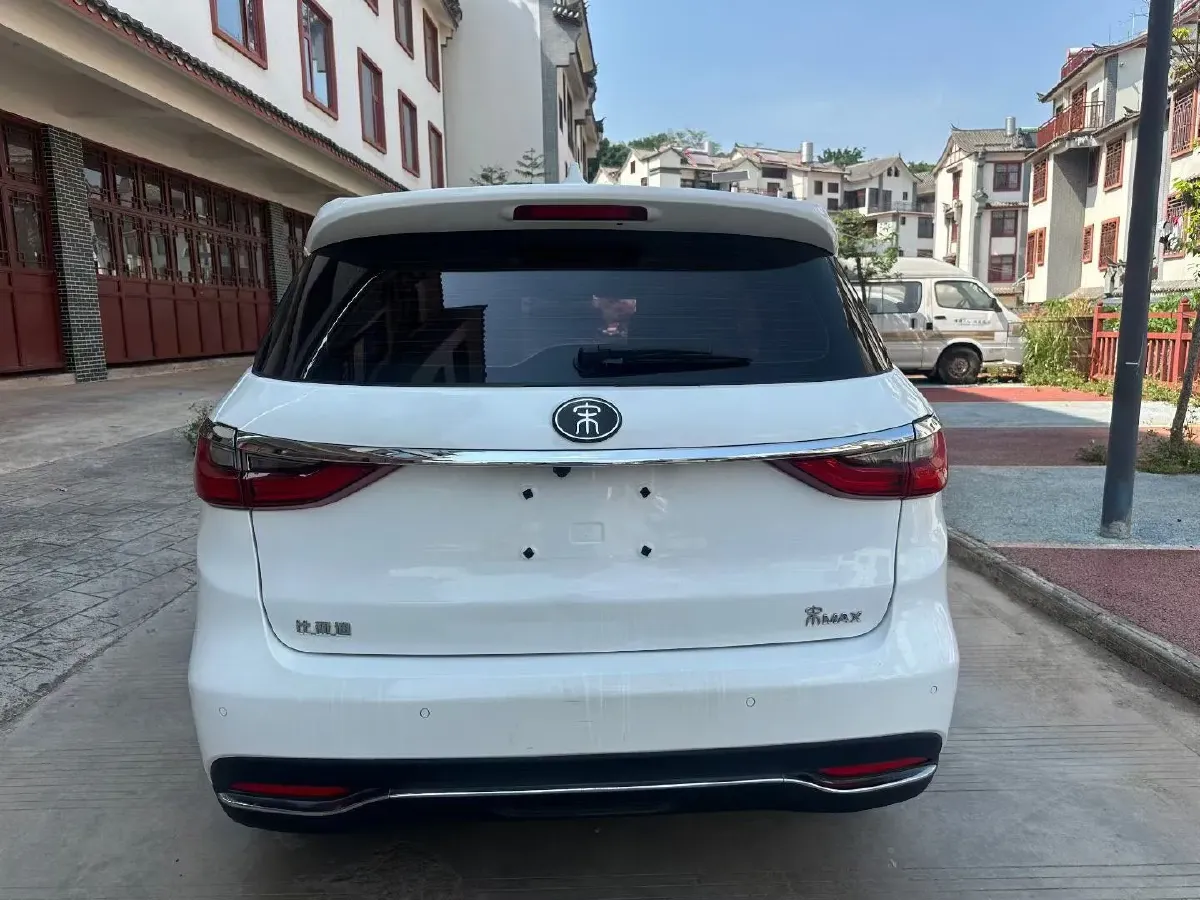 2018 BYD Song MAX 1.5T 154HP L4 6DCT,autocango,china used car exporter,china ev exporter,chinese used car exporter,chinese used ev exporter