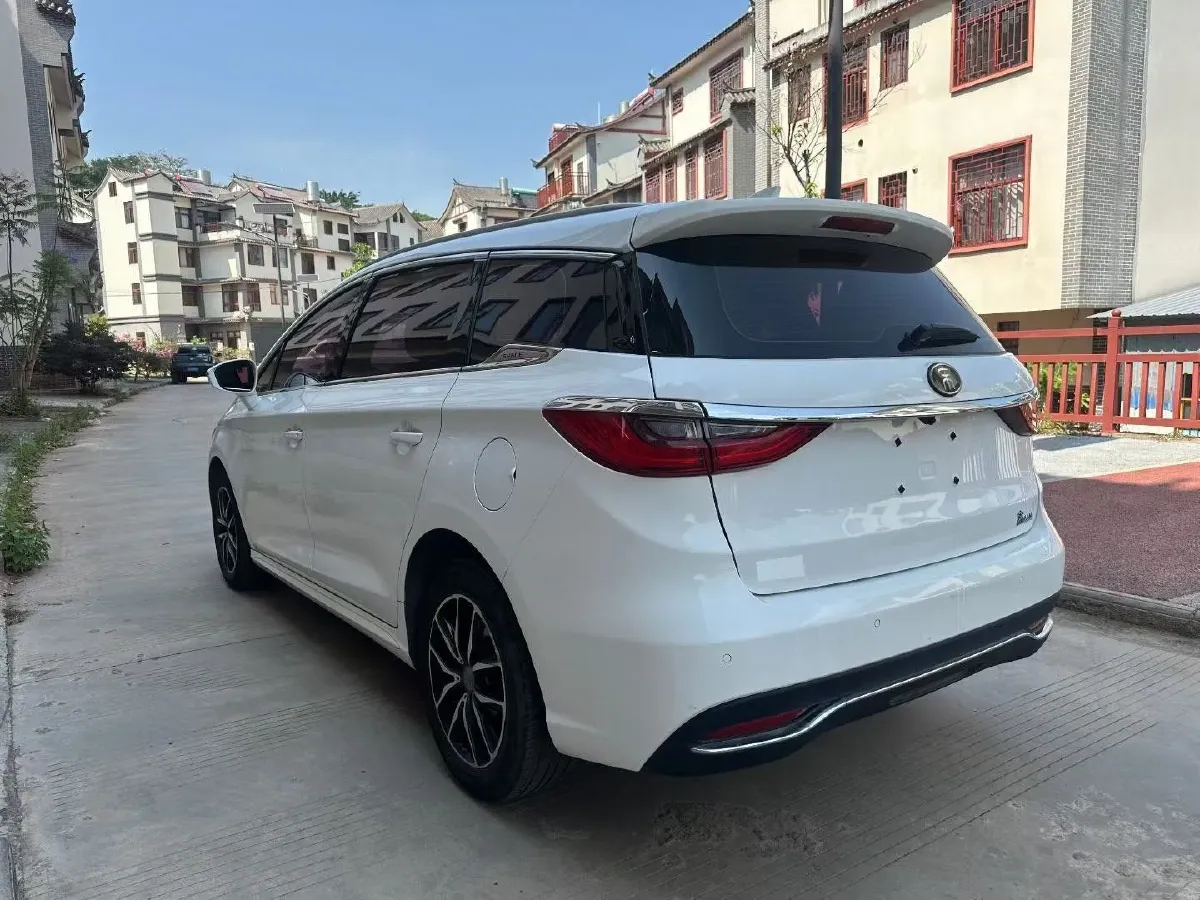 2018 BYD Song MAX 1.5T 154HP L4 6DCT,autocango,china used car exporter,china ev exporter,chinese used car exporter,chinese used ev exporter