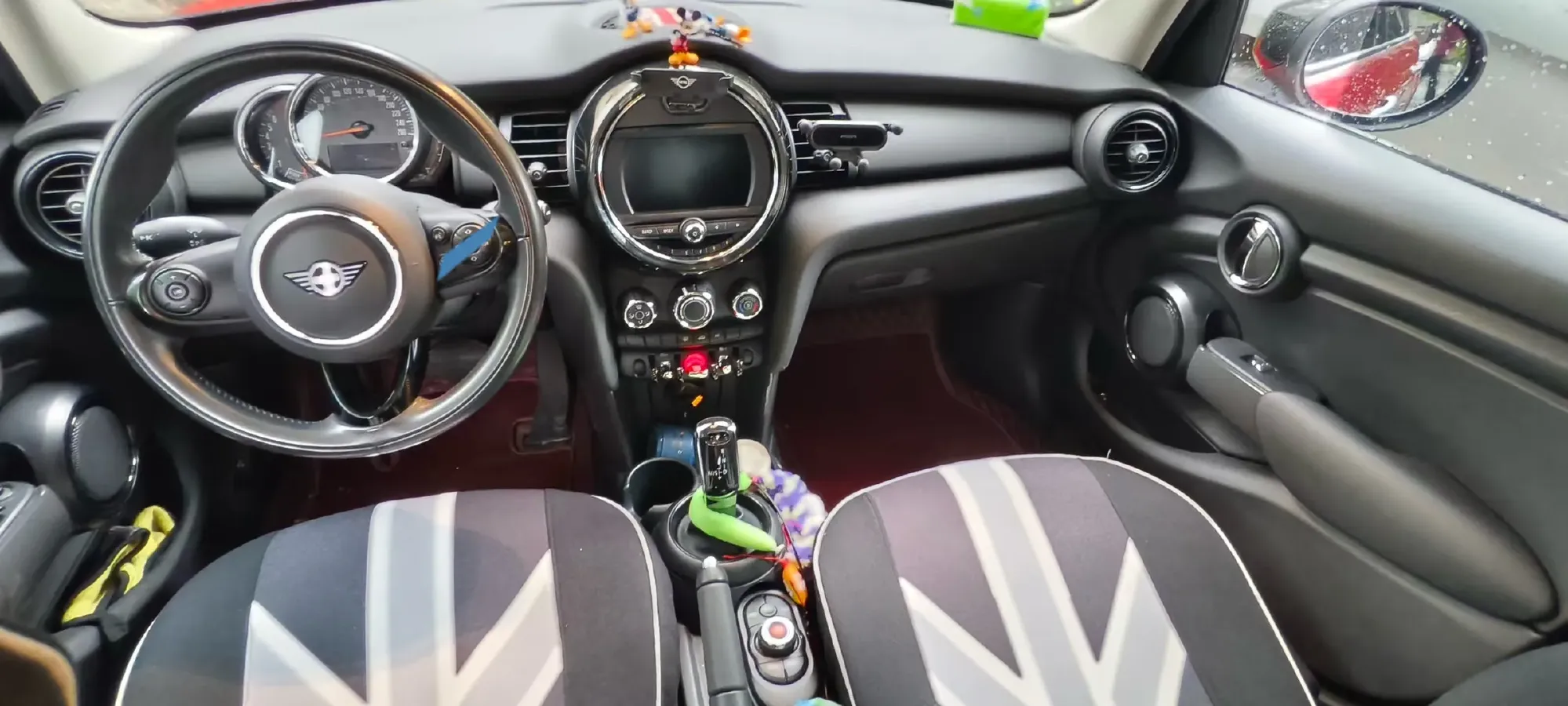 2021 MINI MINI 1.5T 102HP L3 7DCT,autocango,china used car exporter,china ev exporter,chinese used car exporter,chinese used ev exporter