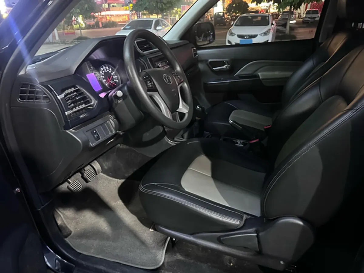 2023 Great Wall Wingle 5 2.0T 139HP L4 6MT,autocango,china used car exporter,china ev exporter,chinese used car exporter,chinese used ev exporter