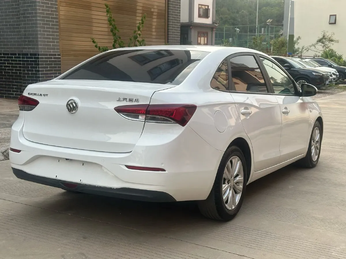 2021 Buick Excelle 1.5L 113HP L4 6AT,autocango,china used car exporter,china ev exporter,chinese used car exporter,chinese used ev exporter
