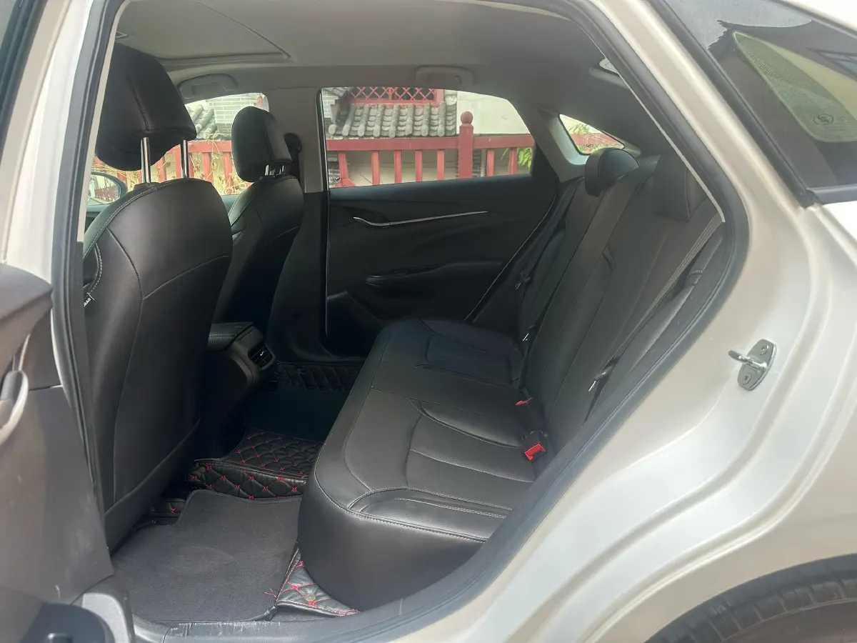 2021 Buick Excelle 1.5L 113HP L4 6AT,autocango,china used car exporter,china ev exporter,chinese used car exporter,chinese used ev exporter