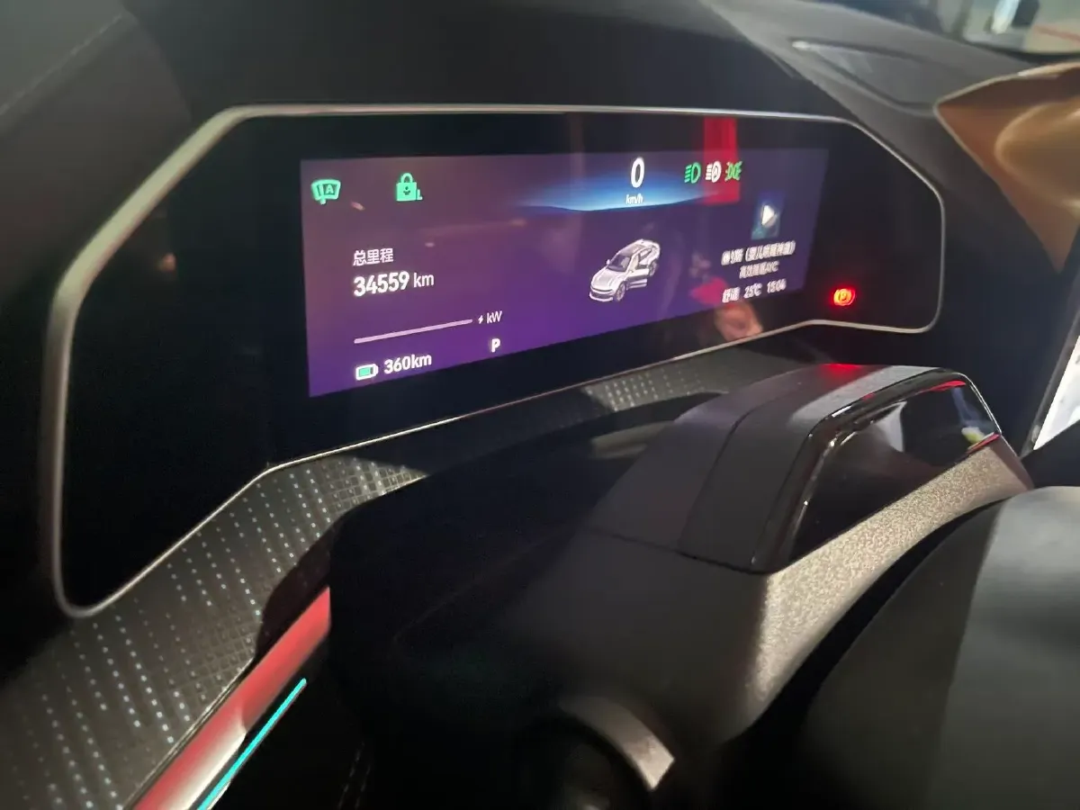2022 Zeekr 001 BEV 100KWH,autocango,china used car exporter,china ev exporter,chinese used car exporter,chinese used ev exporter