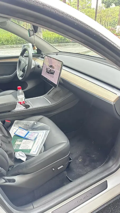 2022 Tesla Model Y BEV 60KWH,autocango,china used car exporter,china ev exporter,chinese used car exporter,chinese used ev exporter