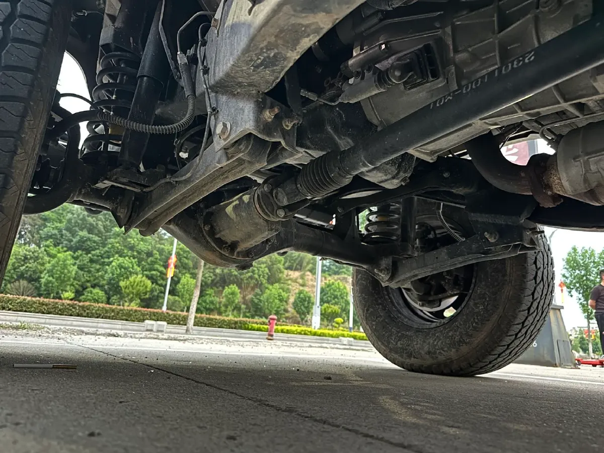 2023 BAW 212 2.4T 211HP L4 6MT,autocango,china used car exporter,china ev exporter,chinese used car exporter,chinese used ev exporter