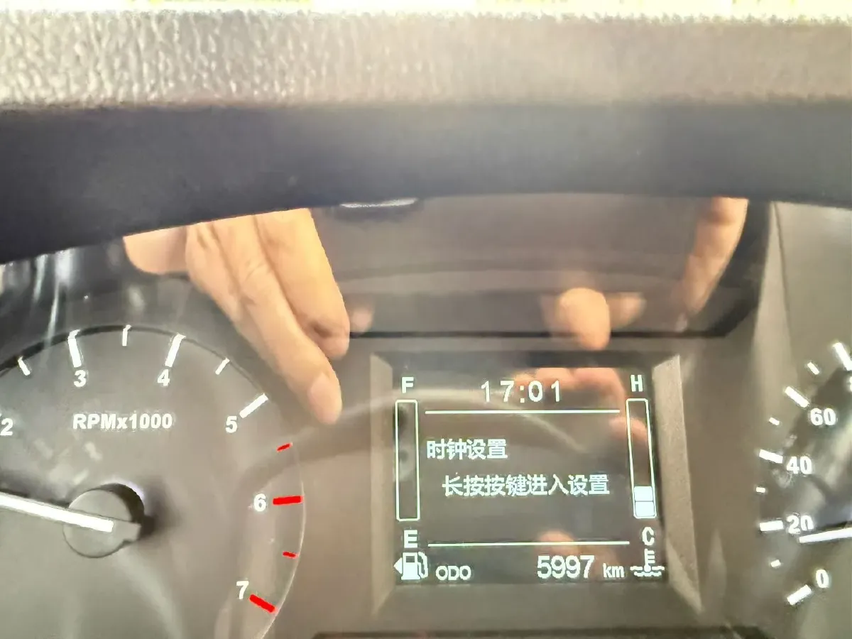 2023 BAW 212 2.4T 211HP L4 6MT,autocango,china used car exporter,china ev exporter,chinese used car exporter,chinese used ev exporter