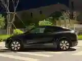 2022 Tesla Model Y BEV 60KWH