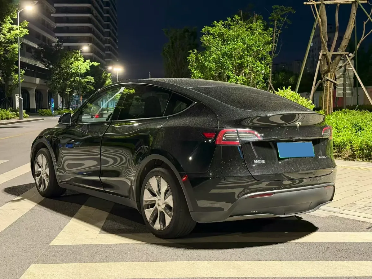 2022 Tesla Model Y BEV 60KWH,autocango,china used car exporter,china ev exporter,chinese used car exporter,chinese used ev exporter