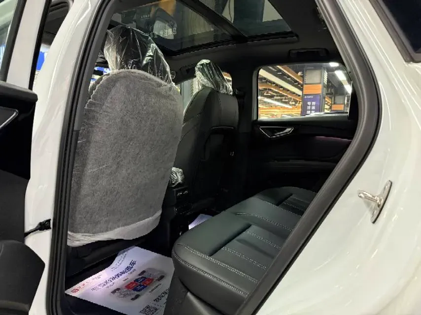 2024 Audi Q4 e-tron BEV 84.8KWH,autocango,china used car exporter,china ev exporter,chinese used car exporter,chinese used ev exporter