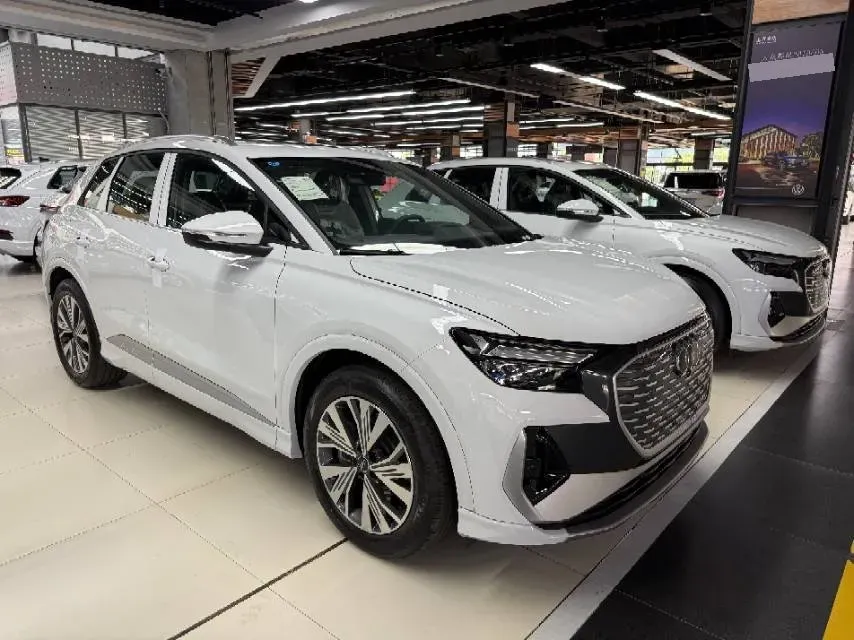 2024 Audi Q4 e-tron BEV 84.8KWH,autocango,china used car exporter,china ev exporter,chinese used car exporter,chinese used ev exporter