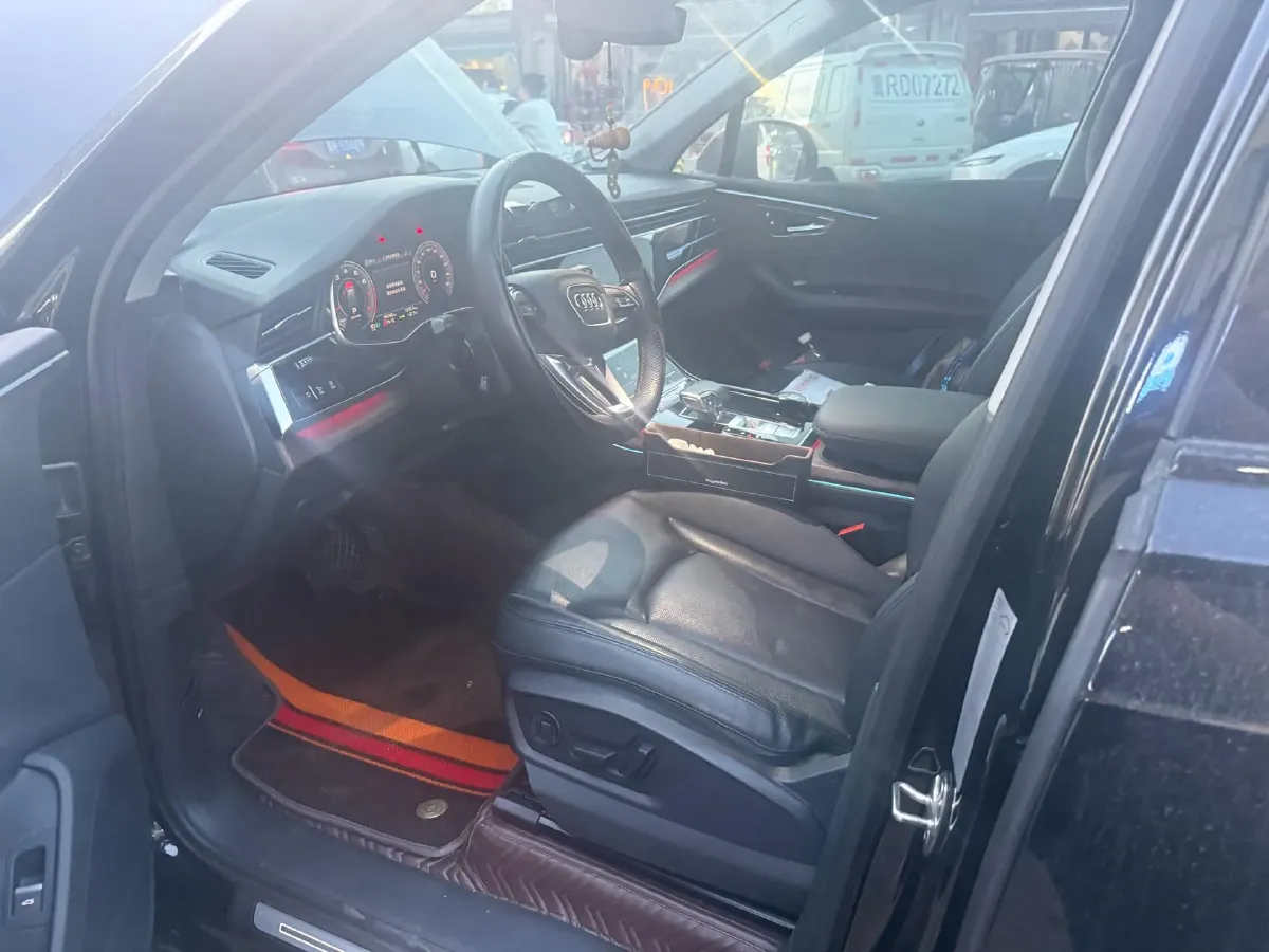 2022 Volkswagen Touareg 3.0T 340HP V6 8AT,autocango,china used car exporter,china ev exporter,chinese used car exporter,chinese used ev exporter