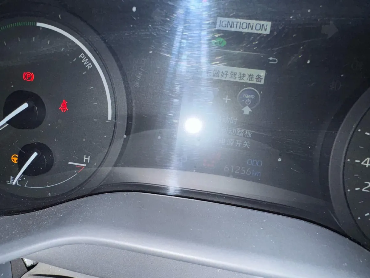 2023 Toyota Sienna 2.5L 189HP L4 E-CVT Hybrid,autocango,china used car exporter,china ev exporter,chinese used car exporter,chinese used ev exporter