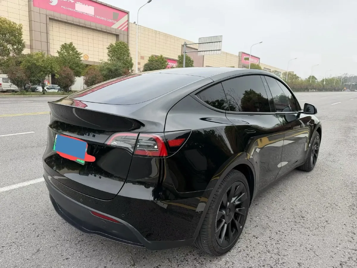 2022 Tesla Model Y BEV 60KWH,autocango,china used car exporter,china ev exporter,chinese used car exporter,chinese used ev exporter