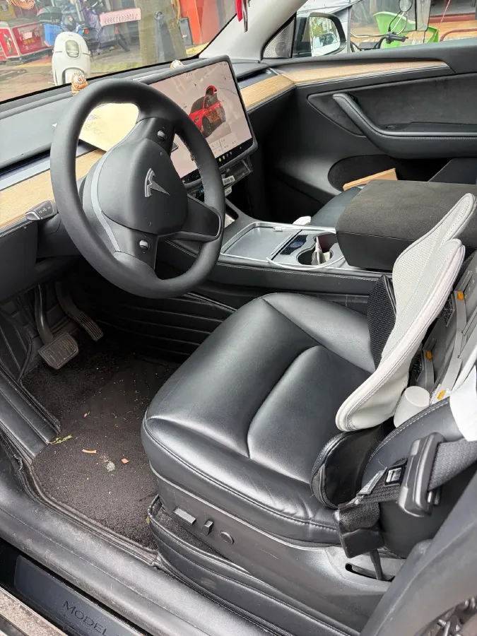 2022 Tesla Model Y BEV 60KWH,autocango,china used car exporter,china ev exporter,chinese used car exporter,chinese used ev exporter