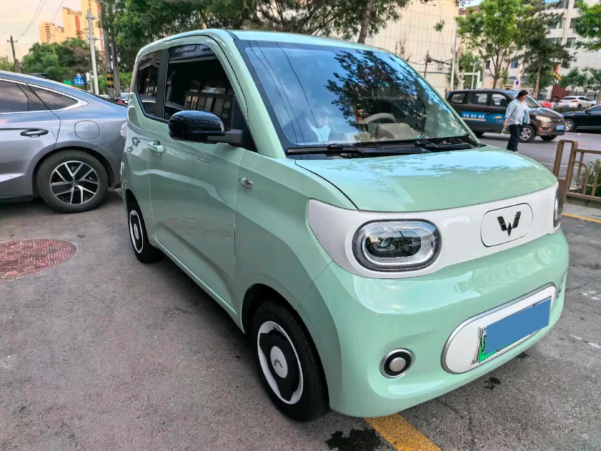 2024 WuLing HongGuang MINI EV BEV 17.3KWH,autocango,china used car exporter,china ev exporter,chinese used car exporter,chinese used ev exporter