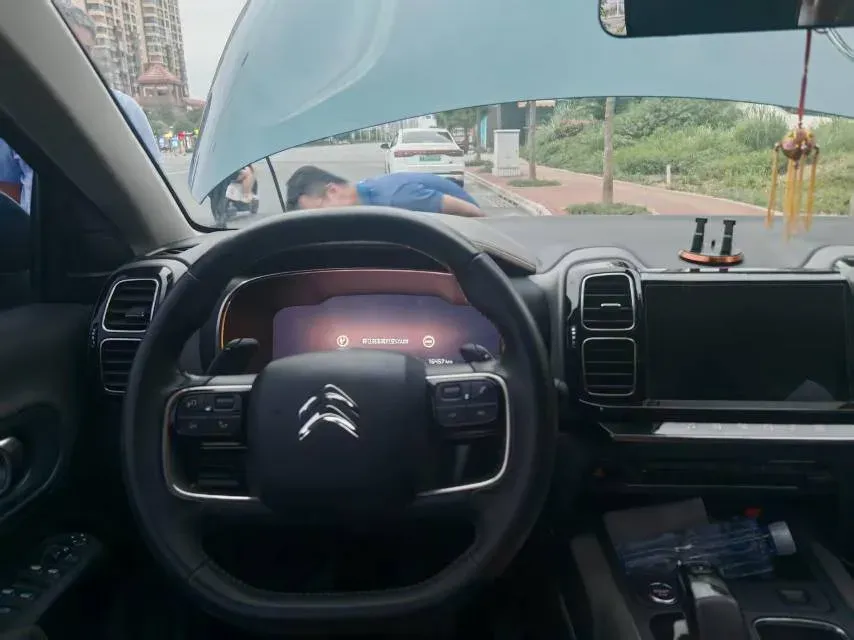 2018 Citroen C5 Aircross 1.6T 167HP L4 6AT,autocango,china used car exporter,china ev exporter,chinese used car exporter,chinese used ev exporter