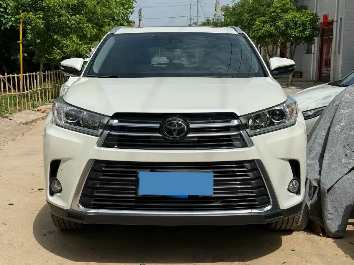 2019 Lincoln MKC 2.0T 203HP L4 6AT,autocango,china used car exporter,china ev exporter,chinese used car exporter,chinese used ev exporter