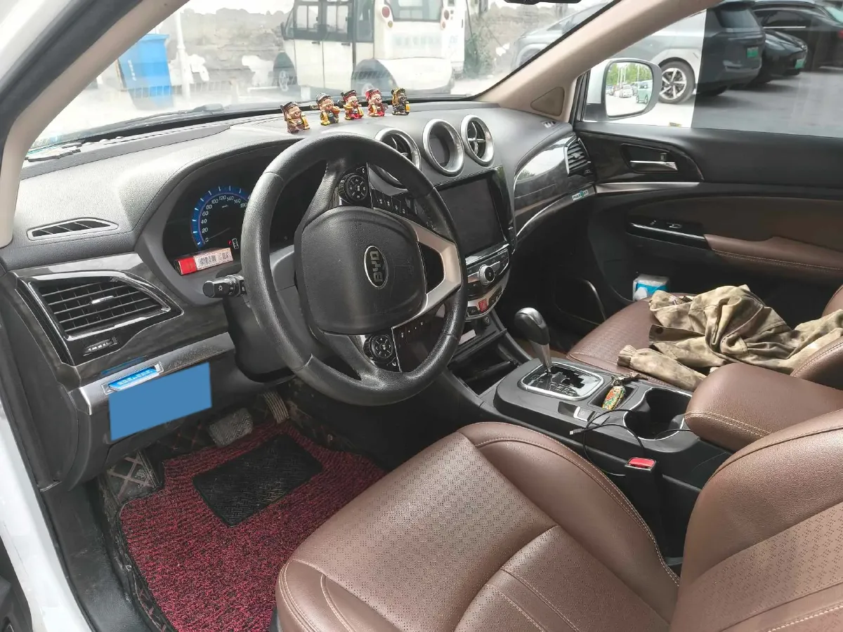 2017 BYD S7 2.0T 205HP L4 6DCT,autocango,china used car exporter,china ev exporter,chinese used car exporter,chinese used ev exporter