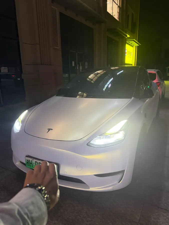 2021 MINI COUNTRYMAN 1.5T 136HP L3 8AT,autocango,china used car exporter,china ev exporter,chinese used car exporter,chinese used ev exporter