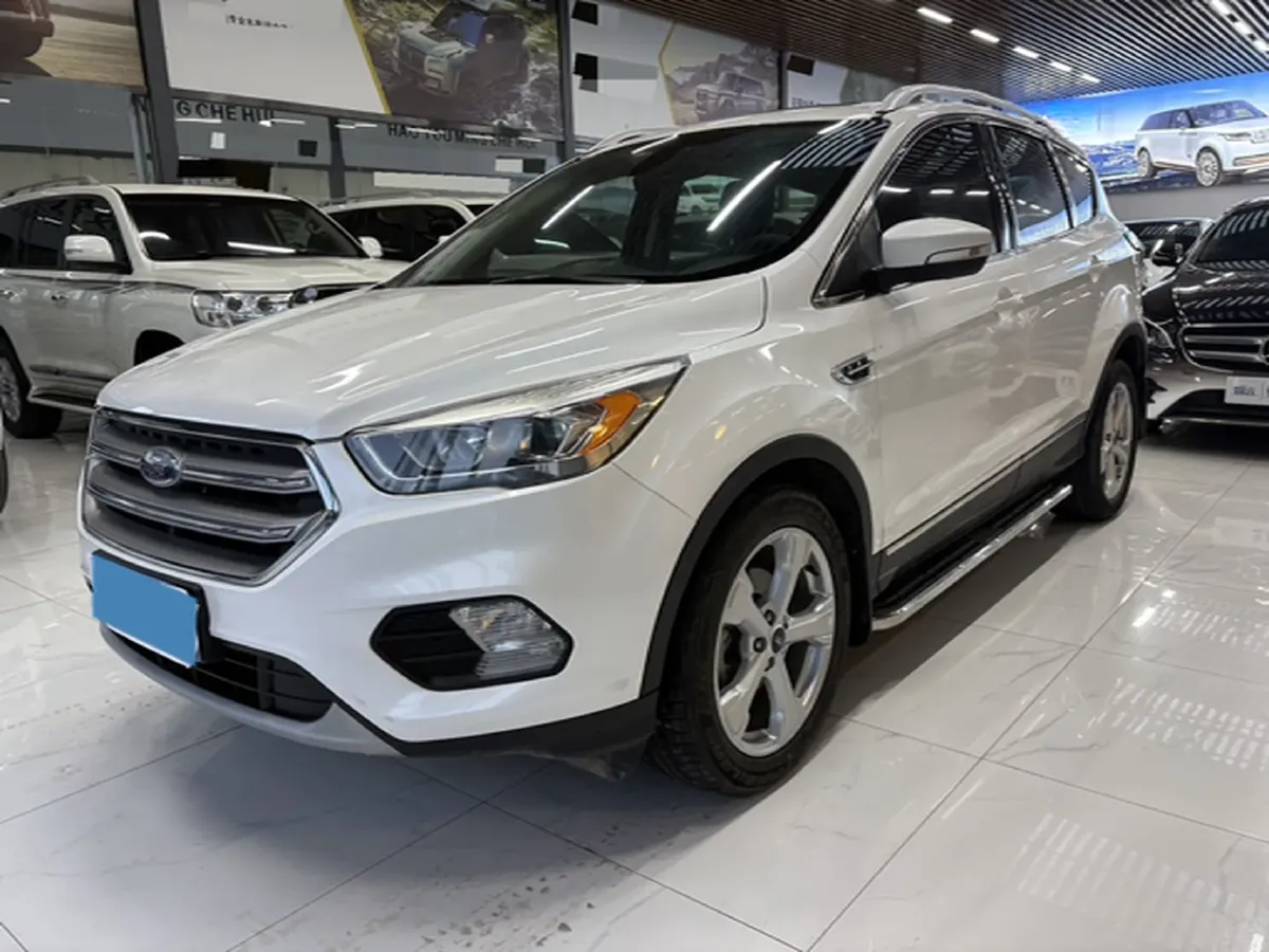 2018 Nissan Terra 2.5L 184HP L4 7AT,autocango,china used car exporter,china ev exporter,chinese used car exporter,chinese used ev exporter