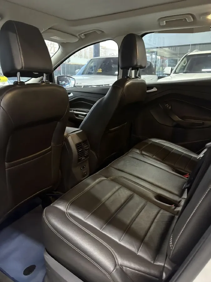 2018 Nissan Terra 2.5L 184HP L4 7AT,autocango,china used car exporter,china ev exporter,chinese used car exporter,chinese used ev exporter