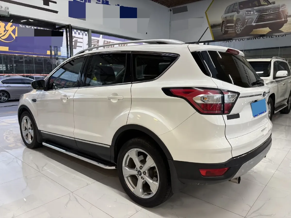 2018 Nissan Terra 2.5L 184HP L4 7AT,autocango,china used car exporter,china ev exporter,chinese used car exporter,chinese used ev exporter