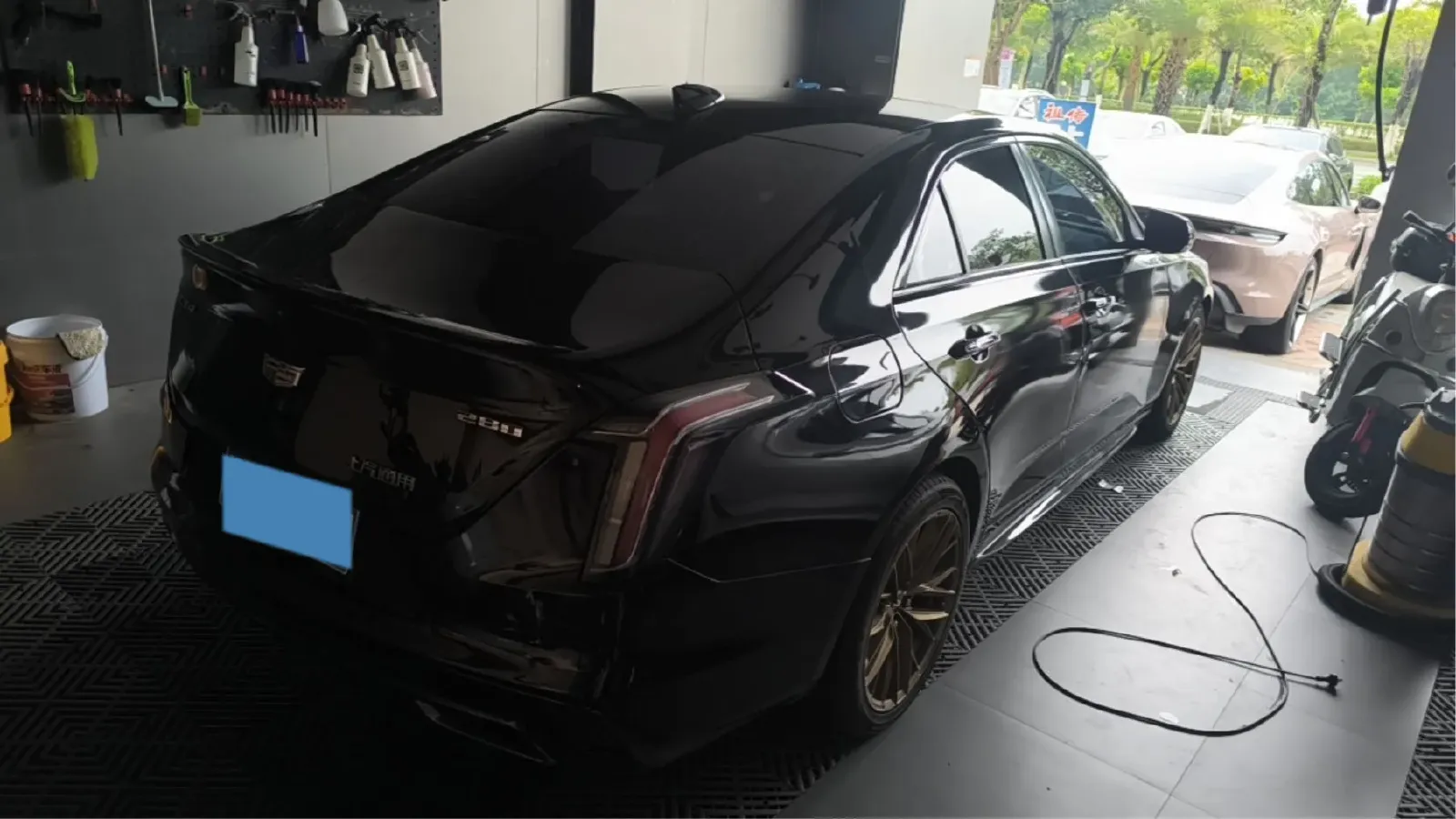 2021 Cadillac CT4 2.0T 237HP L4 8AT,autocango,china used car exporter,china ev exporter,chinese used car exporter,chinese used ev exporter