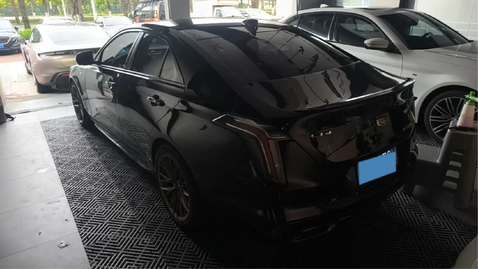 2021 Cadillac CT4 2.0T 237HP L4 8AT,autocango,china used car exporter,china ev exporter,chinese used car exporter,chinese used ev exporter