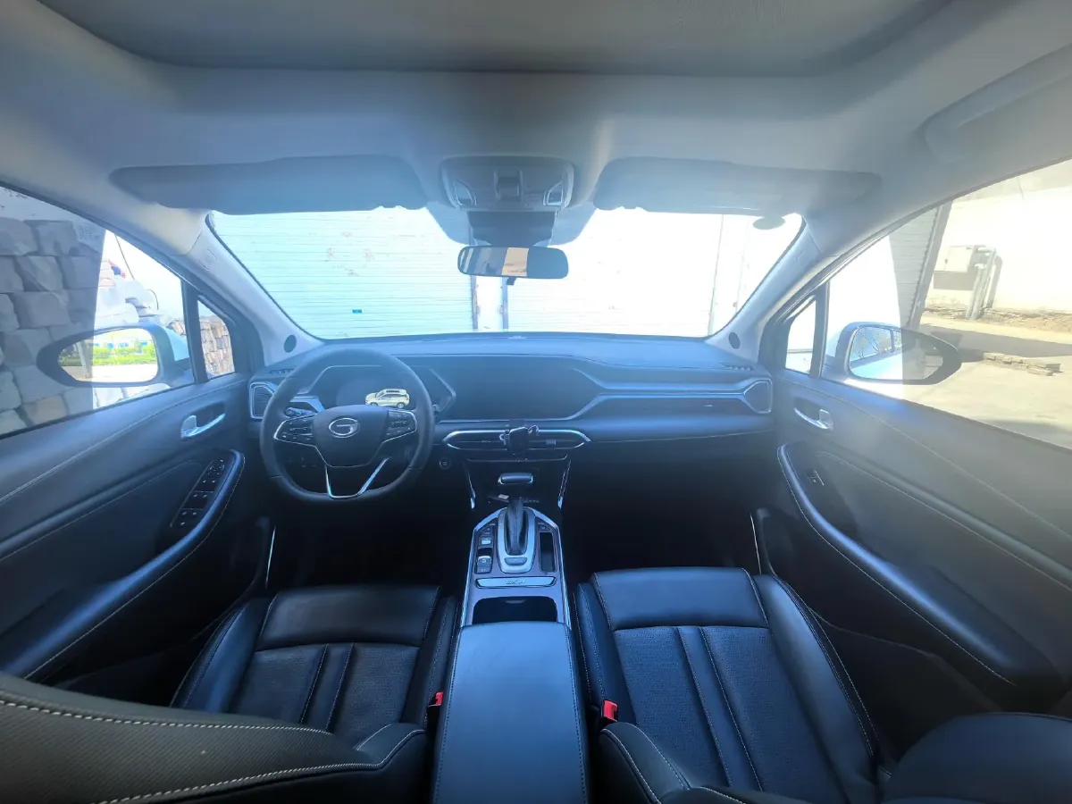 2022 GAC Trumpchi GS4 1.5T 169HP L4 6AT,autocango,china used car exporter,china ev exporter,chinese used car exporter,chinese used ev exporter