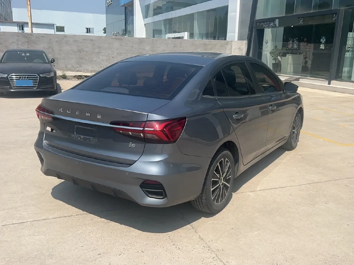 2021 Roewe i5 1.5L 120HP L4 CVT,autocango,china used car exporter,china ev exporter,chinese used car exporter,chinese used ev exporter
