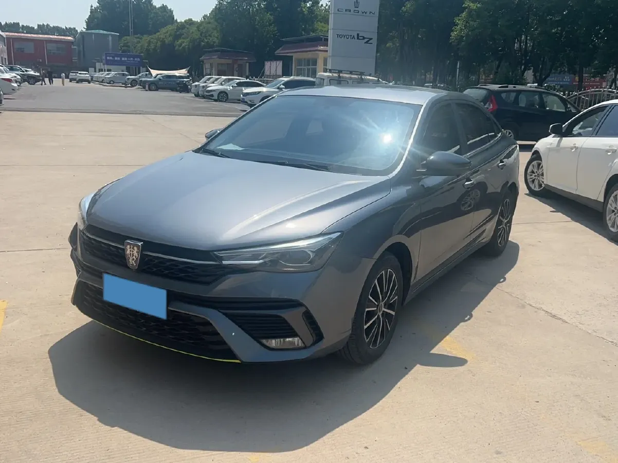2021 Roewe i5 1.5L 120HP L4 CVT,autocango,china used car exporter,china ev exporter,chinese used car exporter,chinese used ev exporter
